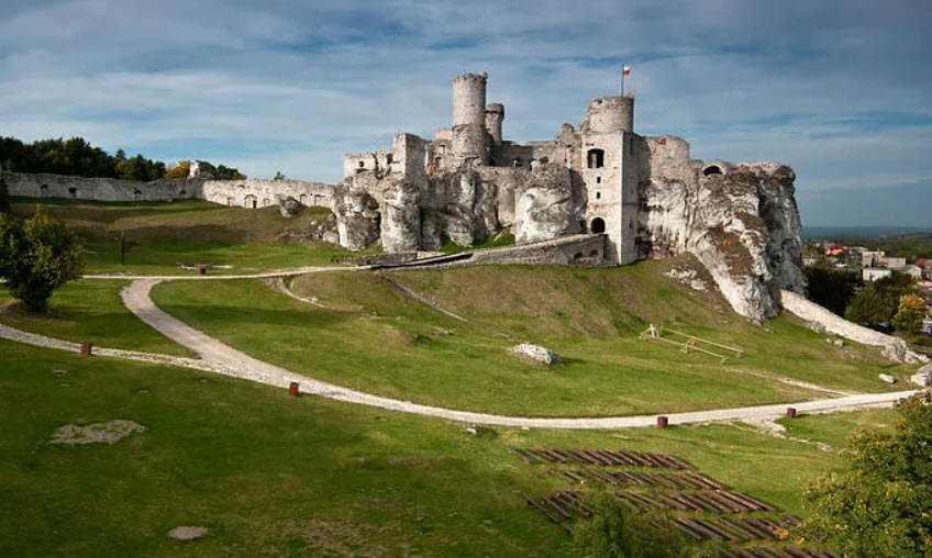 The ruins of the Castle in Brok, Poland